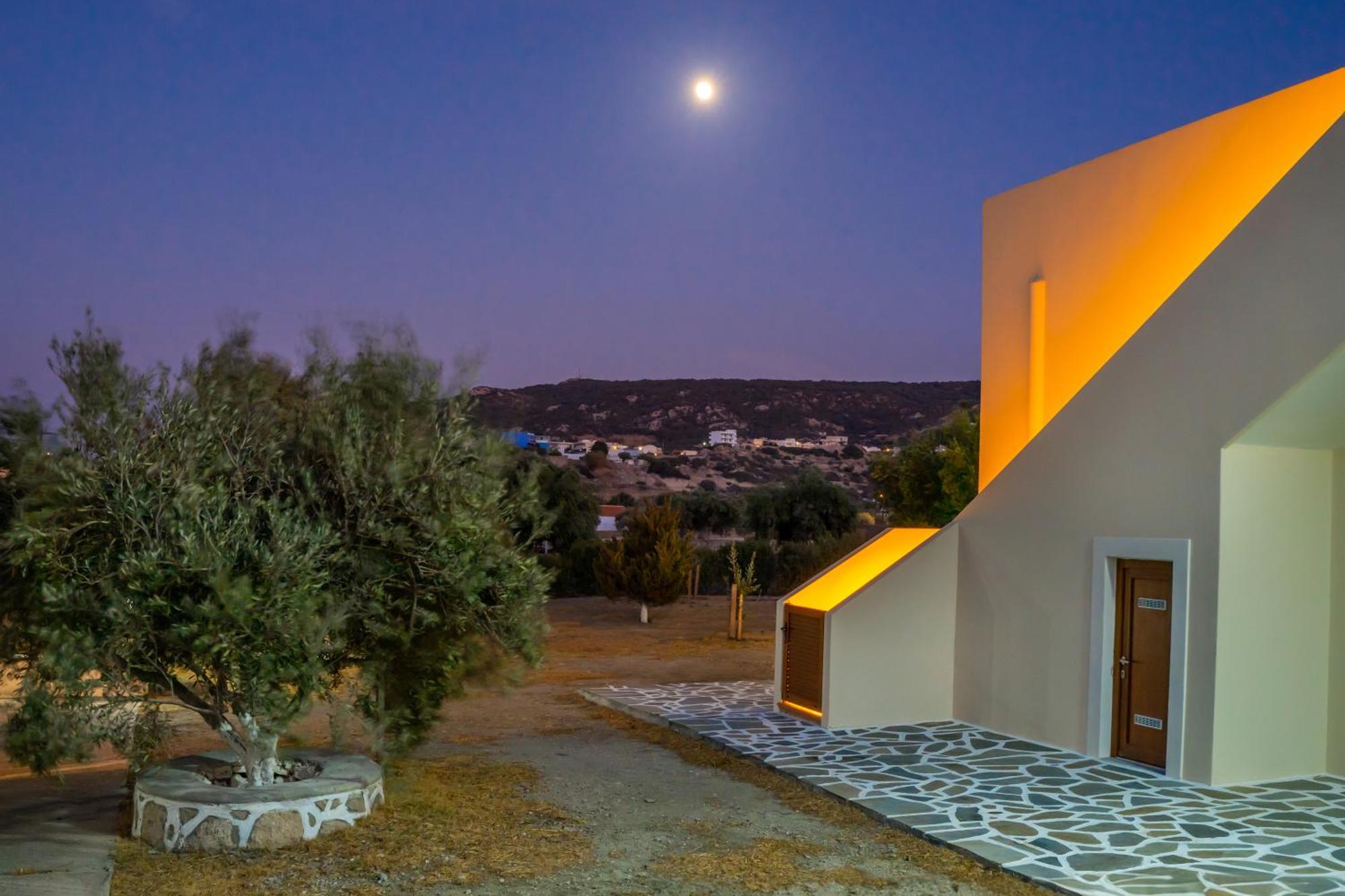 Olive Studios Karpathos Studio #4 Exteriör bild